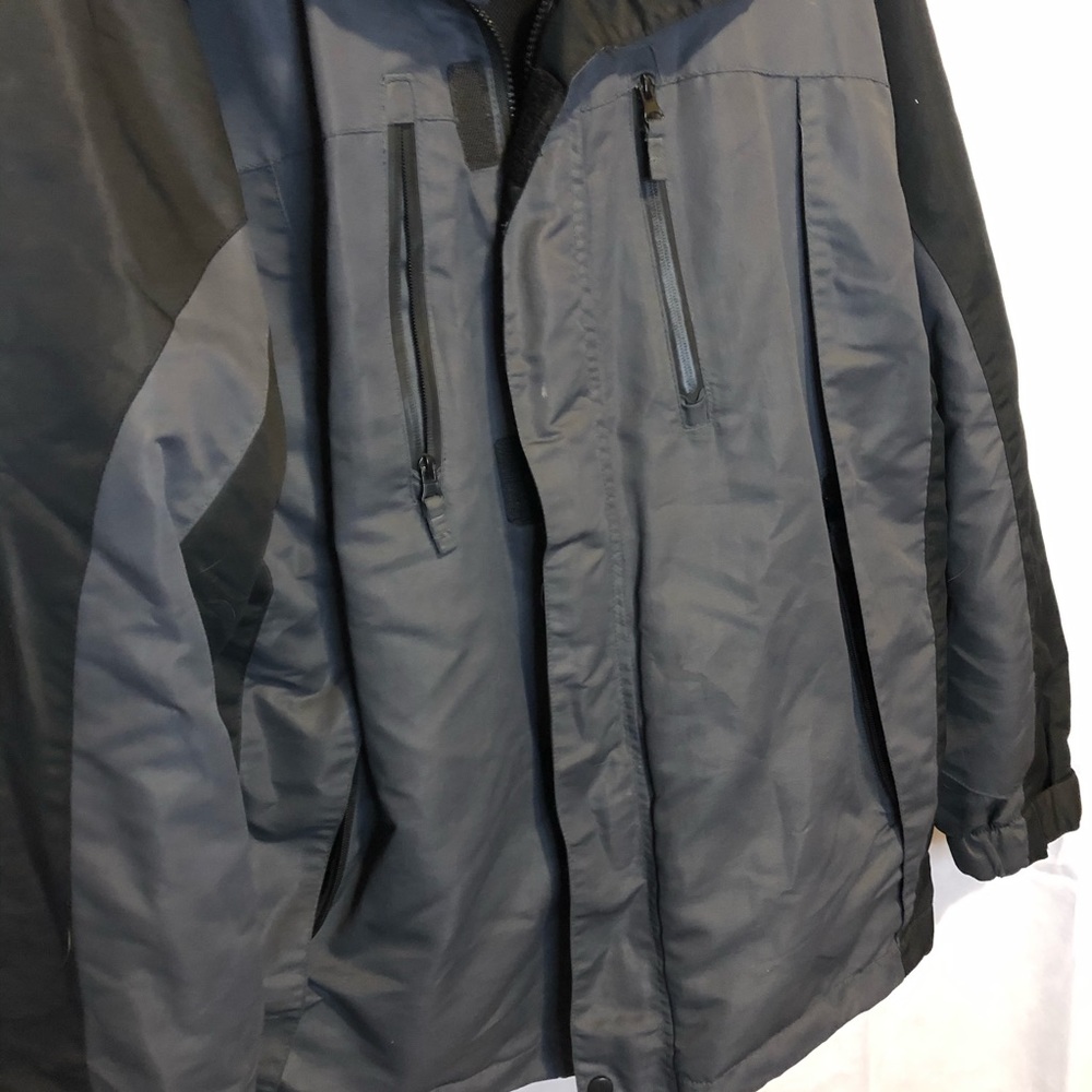 Pulse Coat - Picture 4 of 5